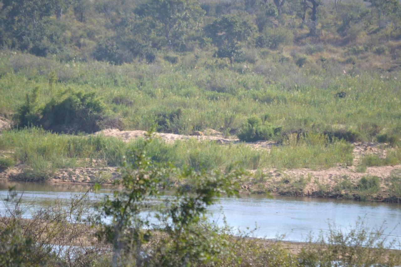 Athule Inn Marloth - Units Marloth Park Esterno foto