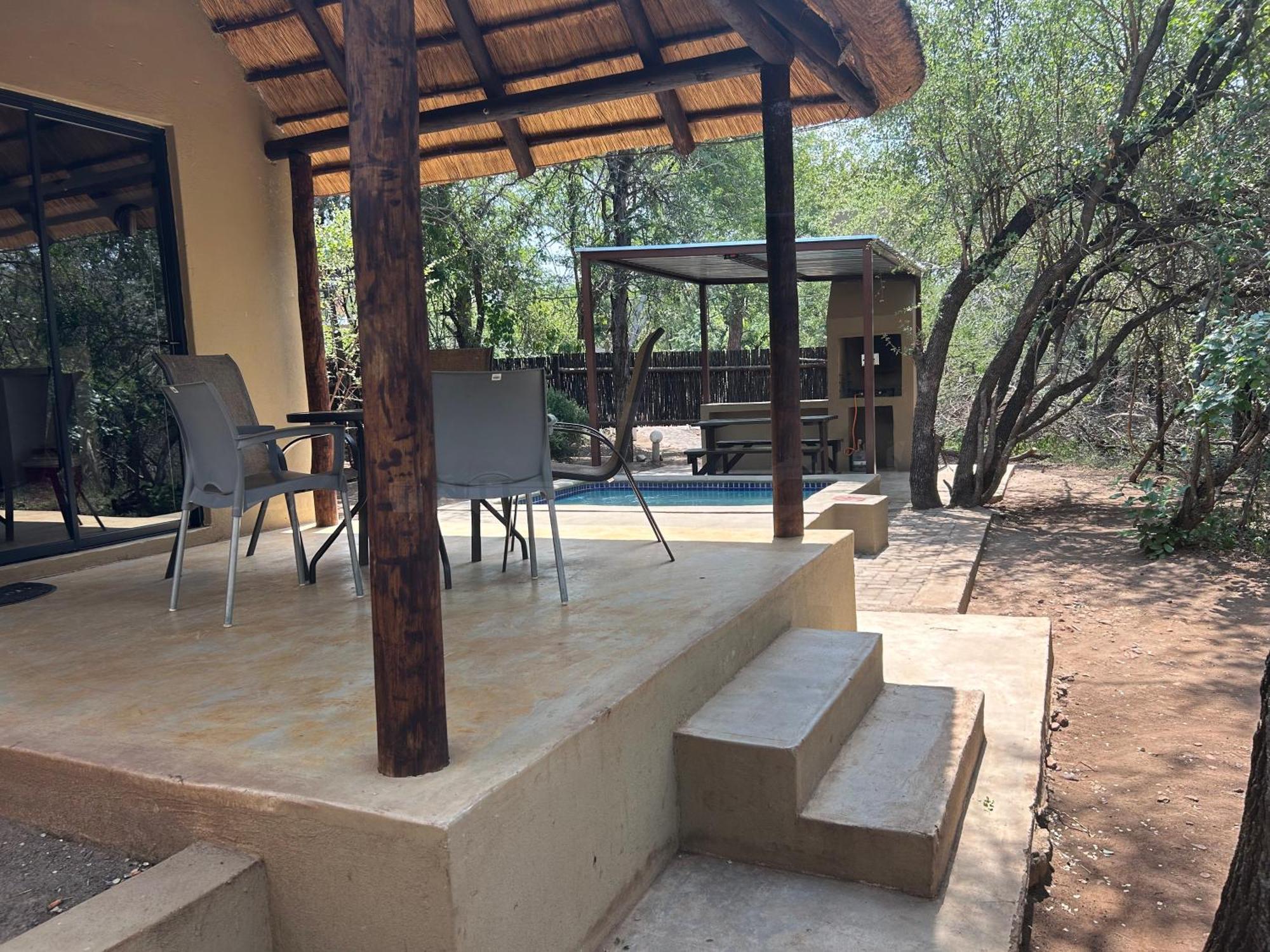Athule Inn Marloth - Units Marloth Park Esterno foto