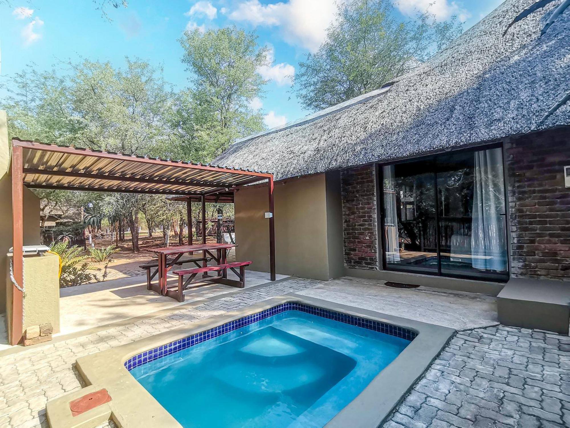 Athule Inn Marloth - Units Marloth Park Esterno foto